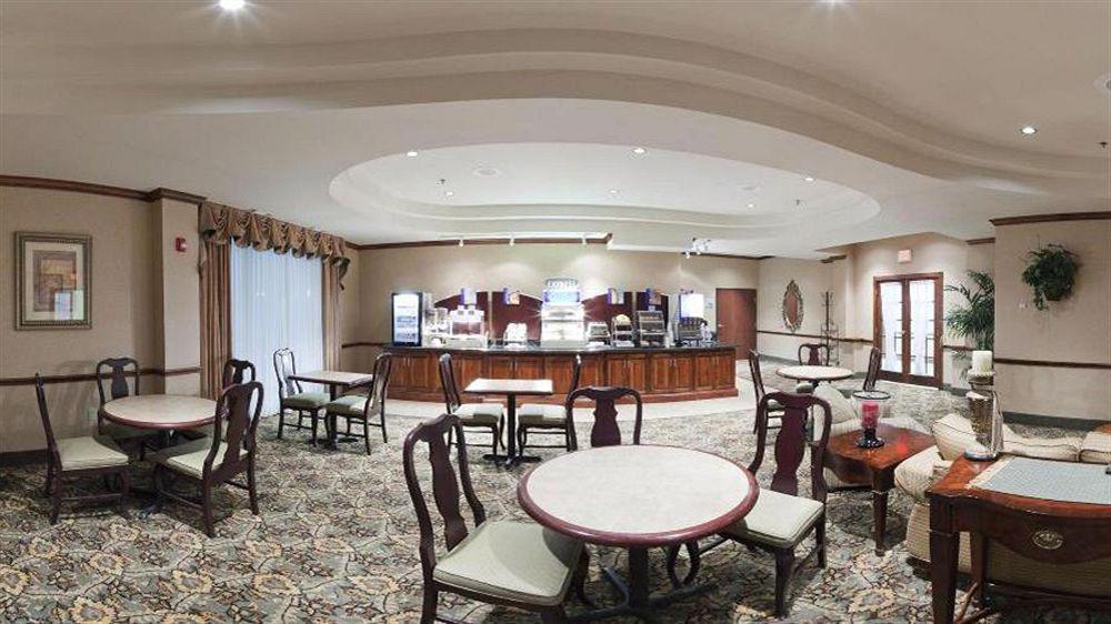 Holiday Inn Express Hotel & Suites Woodward Hwy 270 By Ihg Exterior photo